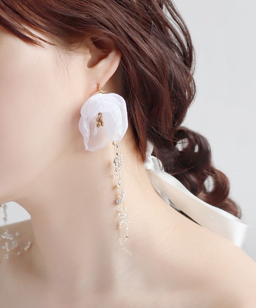 ANEMONE（アネモネ） ピアス ホワイトフラワーロングピアス「Hanayome