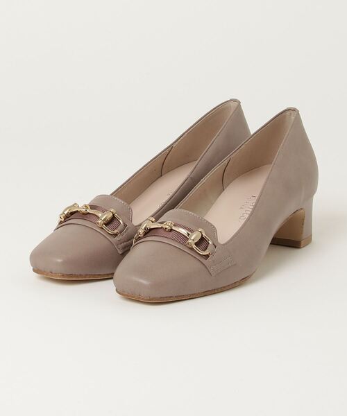 ほぼ未使用✨️DIANA パンプス感覚で履ける♪ビット付きローファー 美品 artemis by DIANA（アルテミス by ダイアナ） パンプス ビットデザイン