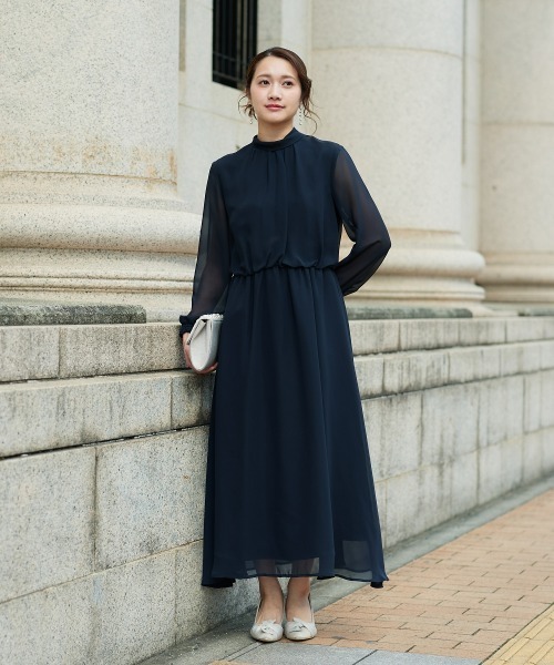 Jolie et Jolie(ジョリー エ ジョリー) ドレス 後ろリボンデザイン Jolie et Jolie(ジョリー エ ジョリー) ドレス 後ろリボンデザイン