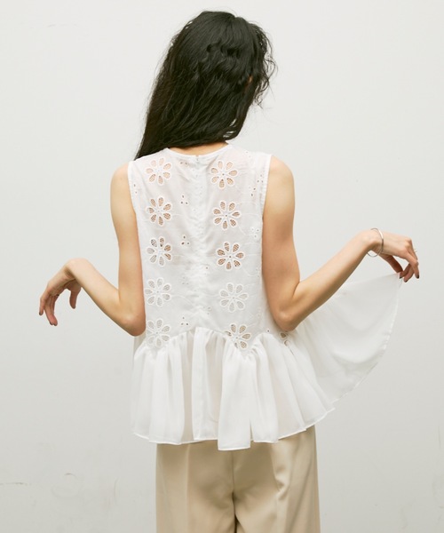 ブラウス シャツ Cutwork tiered frill blouse / カットワーク