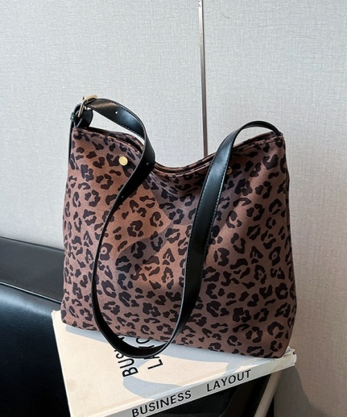 gossip!ロサンゼルス ショルダーバッグ バッグ Y2Kレオパード柄