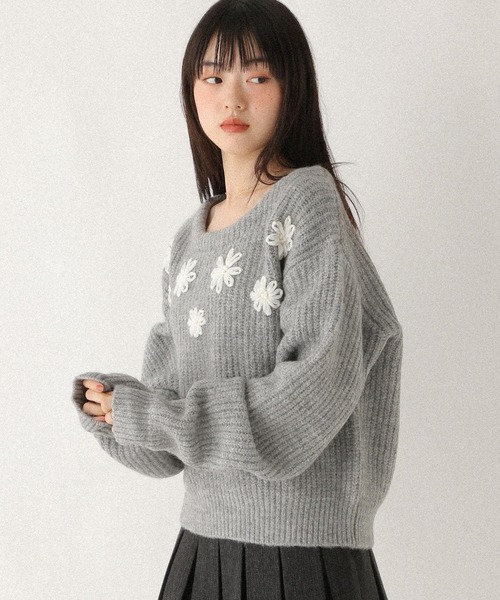 S*様 美品☆ローヘン lohen パワーショルダーニット　フリーサイズ Heather（ヘザー） ニット セーター フラワーモチーフニット 612876