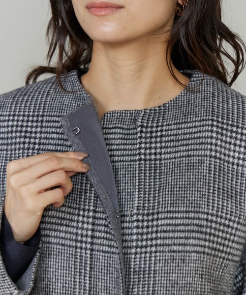 INED グレー　コート INEDのコートを使った銀座三越SUPERIOR CLOSET GINZAのスタッフ