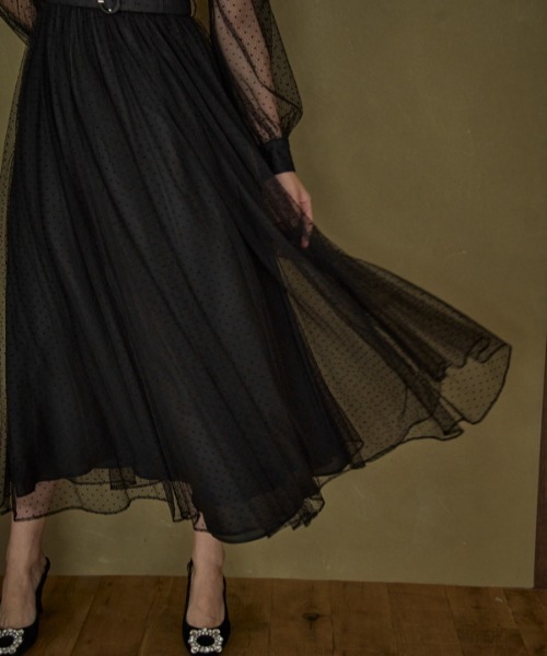 ERADIE エラディエ Flocked Tulle Lace Dress エラディエ | Flocked Tulle Lace Dress 繊細なドットチュールを惜しみ