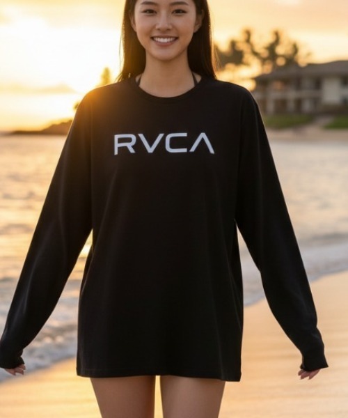 RVCAルーカUS限定ロングスリーブハイネックラッシュガード M １点物 RVCA（ルーカ） ルカ ラッシュガード ヘックス サーフ ロングスリーブ