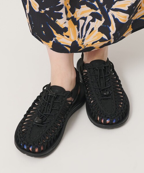 新品⭐︎KEEN UNEEK サンダル ブラック　24.5レディース KEEN（キーン） サンダル 「KEEN」ウィメンズ UNEEK サンダル