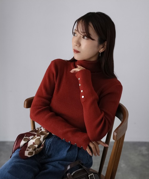 Riberry(リベリー) ニット セーター 袖ボタンリブタートルニット Riberry(リベリー) ニット セーター 袖ボタンリブタートルニット