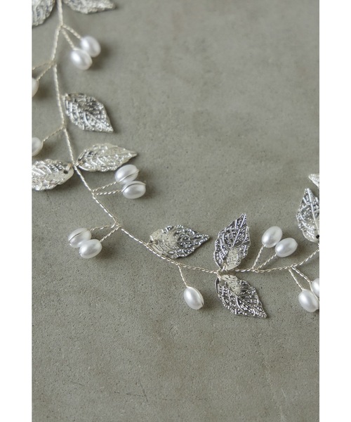 ブライダルアクセサリー　結婚式　ピアス　ヘアピン　パールヘアピン　リーフピン niana（ニアナ） ヘアピン リーフモチーフパールヘッドドレス 結婚式