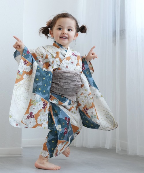 【7】　子供浴衣　54点　おまとめ売り ひよこ商店 kids 高級変わり織 子供浴衣3点セット（ゆかた・帯