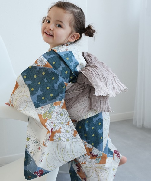 【7】　子供浴衣　54点　おまとめ売り ひよこ商店 kids 高級変わり織 子供浴衣3点セット（ゆかた・帯