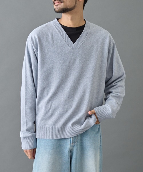 COLONY 2139（コロニー トゥーワンスリーナイン） セーター ニット V
