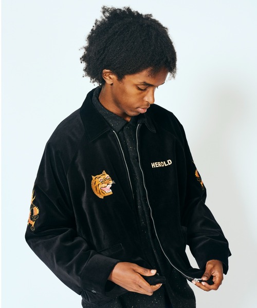 スカジャン ネイビー Lサイズ 大きいサイズ メンズ 絡繰魂 龍乱舞 リバーシブル スカジャン