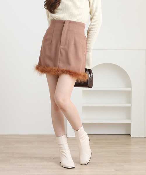 グレー ファー ミニスカート FUNALIVE（ファンアライブ） スカート 裾ファー台形ミニスカート