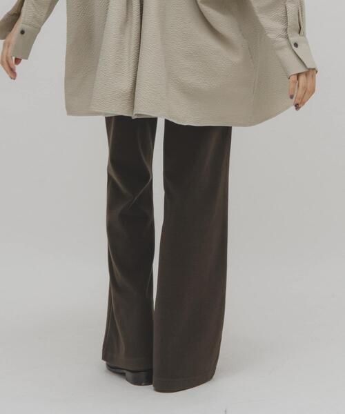 KBF（ケービーエフ） パンツ イージーフレアパンツ レディース