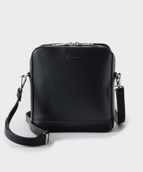 tk.TAKEO KIKUCHI（ティーケータケオキクチ） ショルダーバッグ アオリ