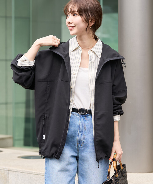 美品⁂ビアズリー⁂パーカーライクプルオーバー　ゆったり　フーディ　ドローコード黒 FREAK'S STORE（フリークスストア） コート アウター 限定展開 「UV