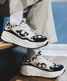 スニーカー UGG CA805 DALMATIAN / アグ ダルメシアン 【SP 【新作入荷!!】 ダルメシアン スニーカー ハラコ 24cm 1度試着のみ ugg スニーカー