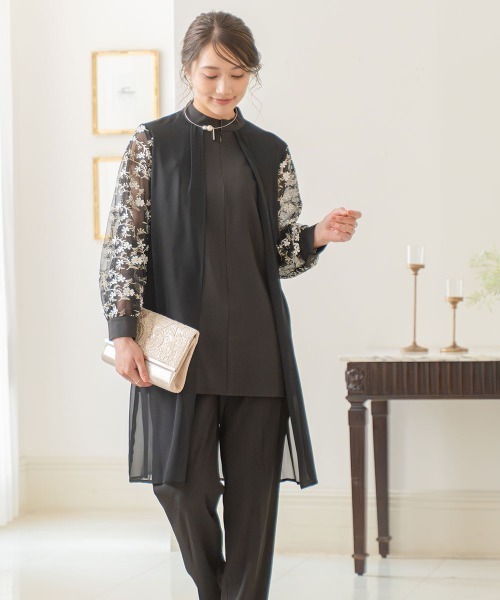 Jolie et Jolie（ジョリー エ ジョリー） パンツドレス 袖チュール