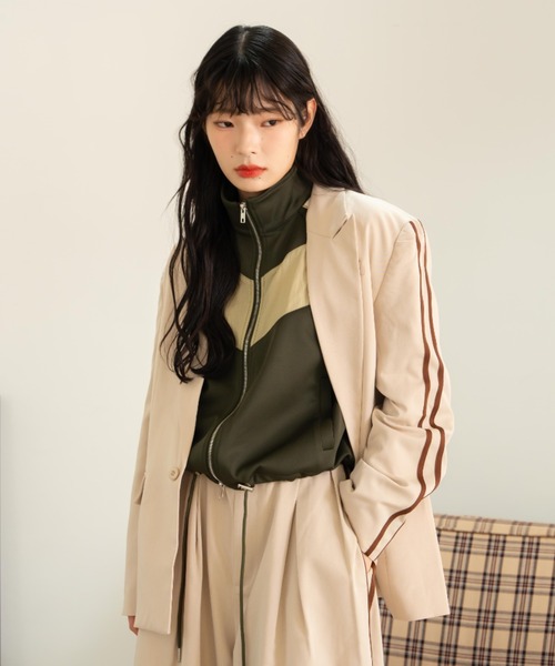 か319 ELLE　ベージュ ブラウン テーラードジャケット　size40 か319 ELLE ベージュ ブラウン テーラードジャケット size40