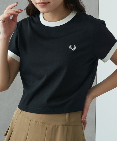 FRED PERRY（フレッドペリー） tシャツ 「FRED PERRY」CROPPED RINGER