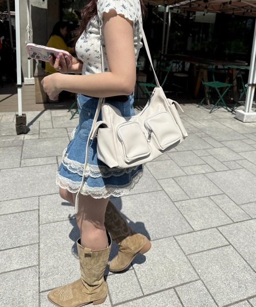 Loueme ショルダーバッグ バッグ 4ポケットベルトショルダーバッグ