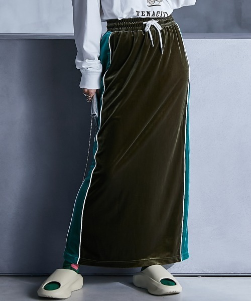 GEVS.（ジェイヴィス） 「SMILELAND」ロングスカート 3L カーキ