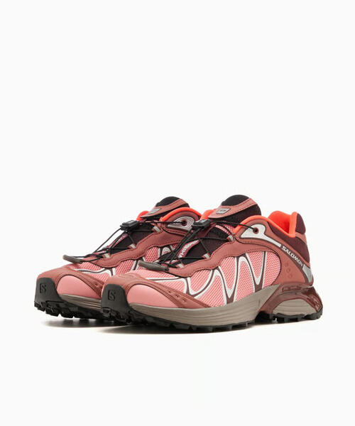 【Salomon】XT-ウィスパー アドバンス スニーカー☆関税込 Salomon＞XT―WHISPER シルバーカラー/スニーカー
