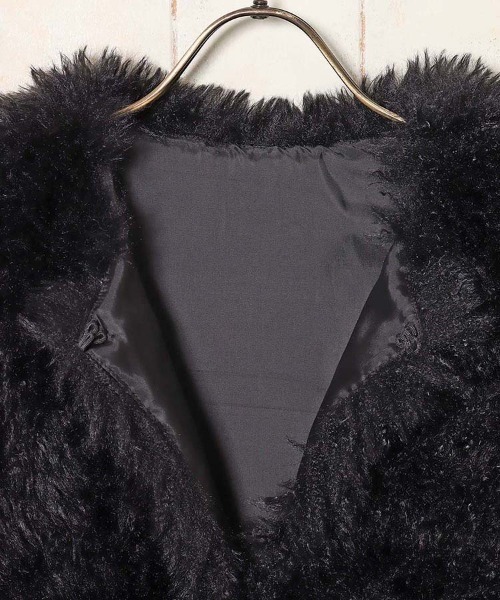 Bleu Bleuet（ブルーブルーエ） ベスト ジレ プードルファーベスト