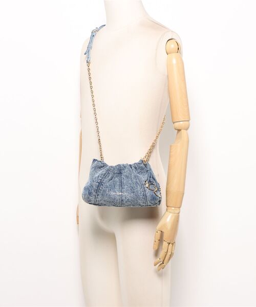 Charles&Keith Ciaraシアラデニムルーシュドクロスボディーバッグ 