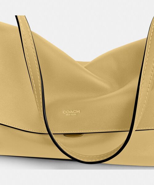 コーチ　coach ショルダーバッグ cbf36ivy00.jpeg