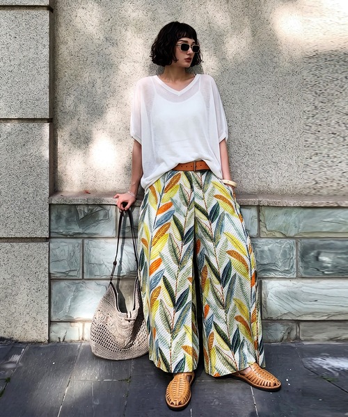 パンツ ボタニカル柄 ラップ風パンツ レディースの画像