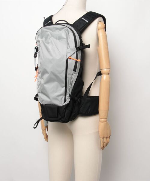 「MAMMUT」 リュック 15L ライトグレー メンズ_画像5