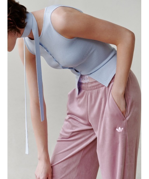SNIDEL（スナイデル） パンツ 「adidas Originals」ESS VELOUR PANT