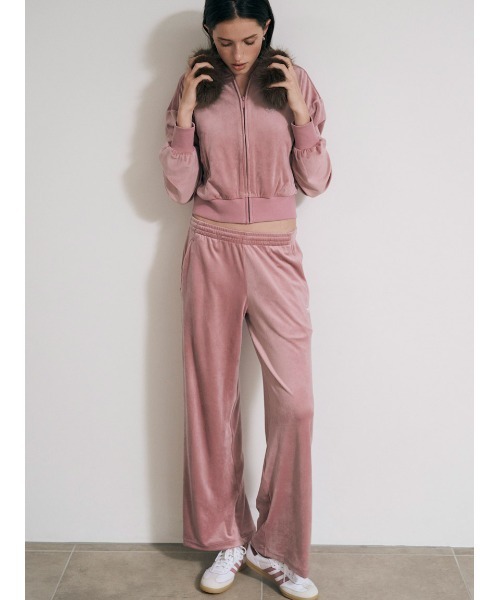 SNIDEL（スナイデル） パンツ 「adidas Originals」ESS VELOUR PANT