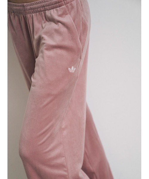 SNIDEL（スナイデル） パンツ 「adidas Originals」ESS VELOUR PANT