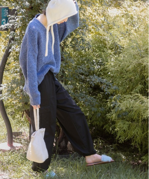 ad thie（アドティエ） サンダル ふわふわカラフル エコファーサンダル