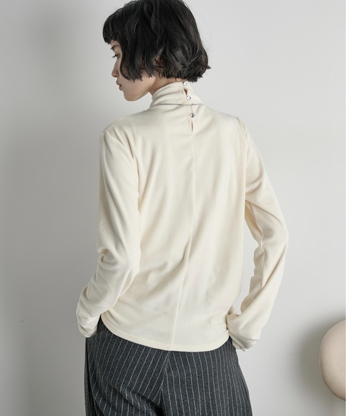 THE Yon tシャツ ハイネックフィンガーホールカフベロアトップス