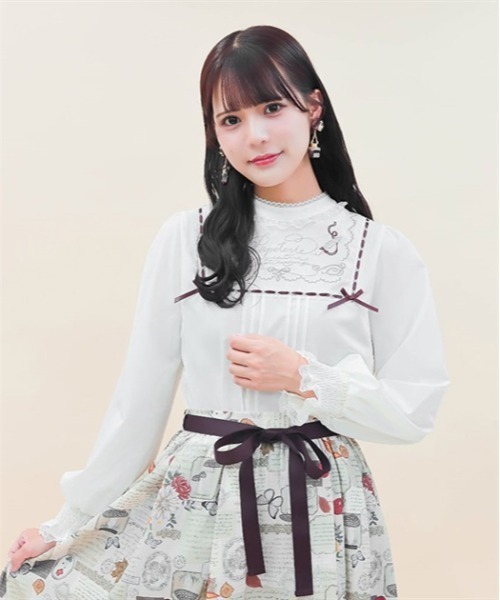 PEACE NOW十字架刺繍半袖シャツ半袖ブラウス白百合の紋章フルール・ド・リス PEACE NOW十字架刺繍半袖シャツ半袖ブラウス白百合の紋章