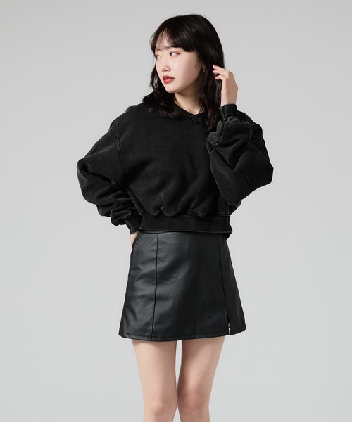 Vネックショートスウェットトップス WHT rienda | Vネックショートスウェットトップス (Tシャツ