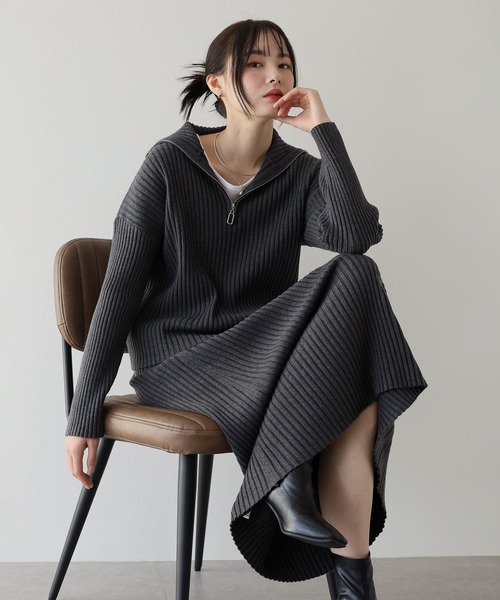J by blue（ジェイバイブルー） ワンピース ハーフジップニットスーツ