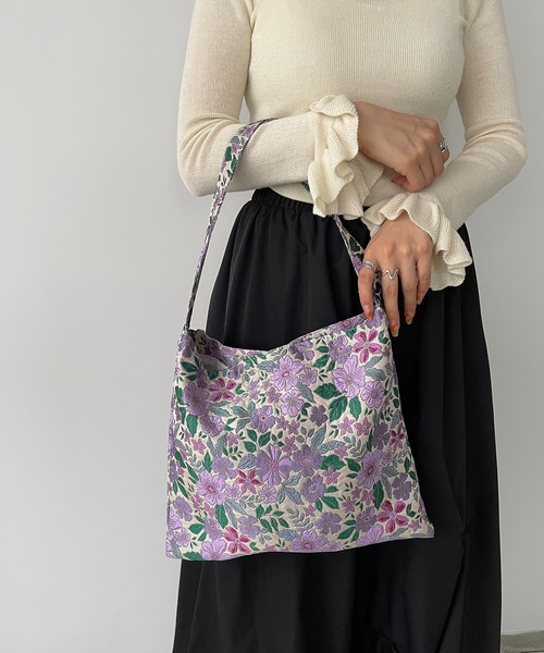 VOGUE 花柄刺繍 トートバッグ 楽天市場】【SALE】【送料無料】フラワー 刺繍 トートバッグ