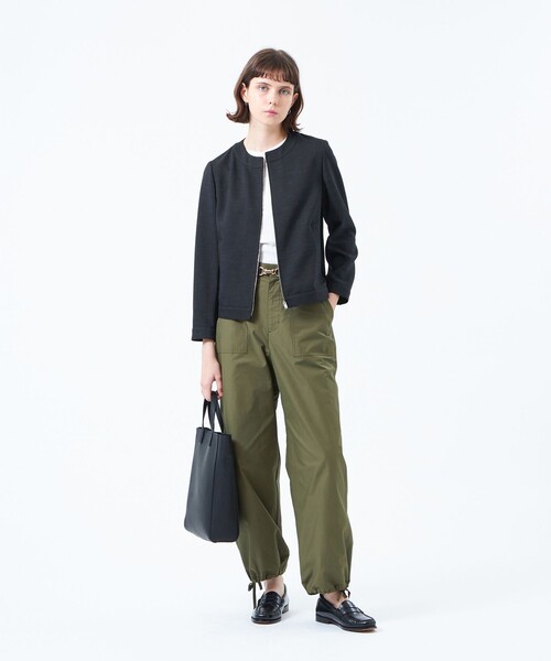 【新品 タグ付き】マッキントッシュフィロソフィー ノーカラーショートジャケ ット 美品 マッキントッシュフィロソフィー ノーカラーダウン