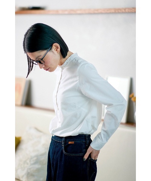 サニークラウズ  kazumi  ギャザーブラウス フェリシモ「Sunny clouds［サニークラウズ］」からモデルkazumiさんと