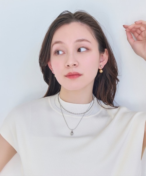Phoebe（フィービー） ネックレス パール×ドロップメタルチャーム3連