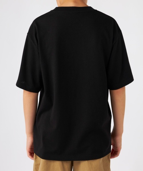 sanrio（サンリオ） tシャツ 「BATTLE OF TOKYO × FANTASTICS」半袖T