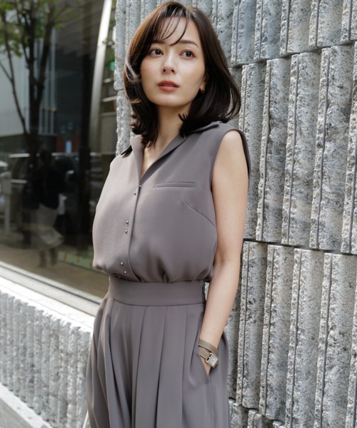 【新品/値下げしました】anuans グレー ノースリーブチュニック Sサイズ anuans（アニュアンス） ノースリーブシャツ FREE グレー レディース