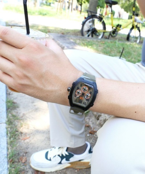 腕時計 「Ice-Watch アイスウォッチ」ICE boliday アイスボリデイ　-Plastic - Medium - MT メンズの画像