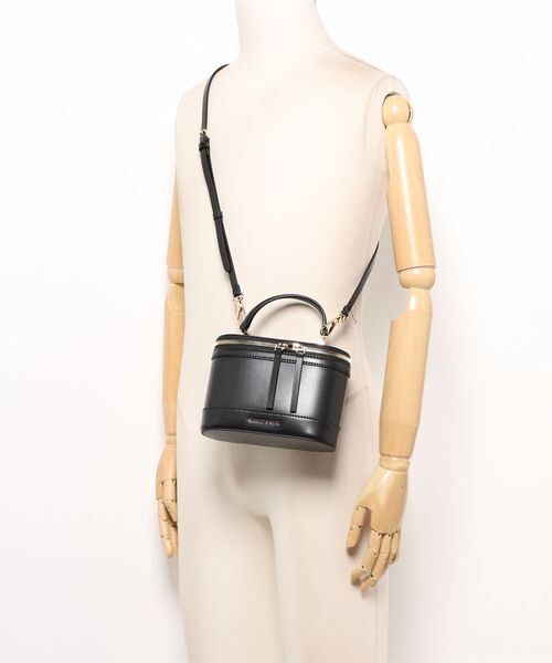 CHARLES ＆ KEITH（チャールズ&キース） ショルダーバッグ バッグ 