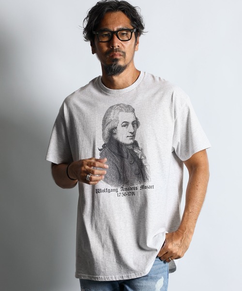 The DUFFER of ST.GEORGE tシャツ Mozart” PRINT TEE