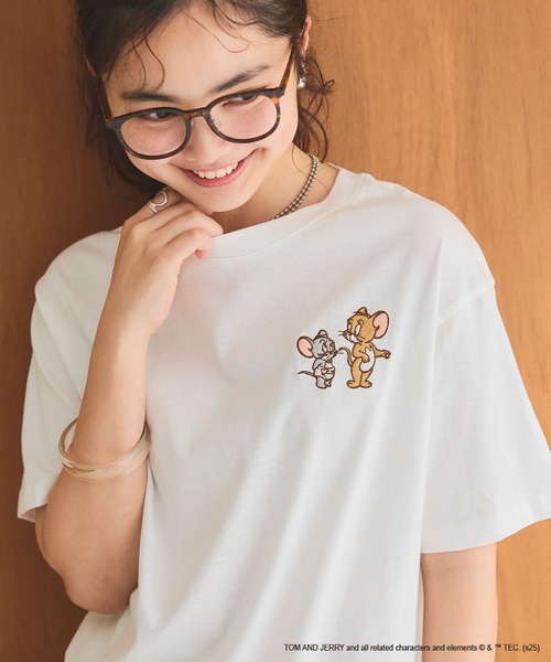 tシャツ 「TOM and JERRY/トムとジェリー」ジェリー＆タフィー胸刺繍